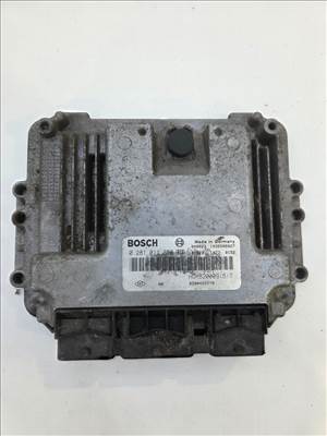 [8200402578] Motorvezérlő ECU - Bosch EDC15C13 (Renault Trafic 2.5 dCi)